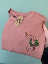 Load image into Gallery viewer, OUTLINE STYLE - Christmas Wreath Dogs Sweatshirt - various breeds- Embroidered winter sweater for dog lovers