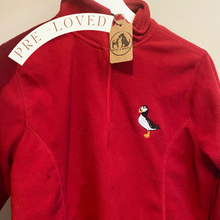 Load image into Gallery viewer, PRE-LOVED ‘puffin’ red thin fleece
