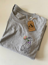 Load image into Gallery viewer, Outline Bunch Boxer T-Shirt - Grey - M