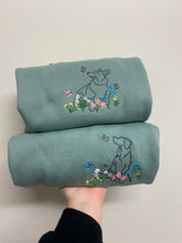 Load image into Gallery viewer, OUTLINE STYLE - Wildflower Dogs Sweatshirt - Embroidered sweater for dog lovers