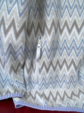 Load image into Gallery viewer, PRE-LOVED - Full Colour Puppy Flowers Fleece - zig zag pattern