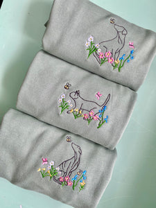 OUTLINE STYLE - Wildflower Dogs Sweatshirt - Embroidered sweater for dog lovers