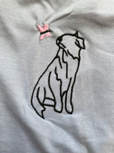 Load image into Gallery viewer, IMPERFECT- Collie Bee T-shirt -XL LIGHT BLUE. (2)