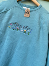 Load image into Gallery viewer, PRE-LOVED - Spring Puppies sweatshirt - Teal

