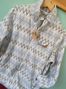 PRE-LOVED - Full Colour Puppy Flowers Fleece - zig zag pattern