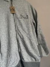 Load image into Gallery viewer, PRE-LOVED  ‘puppies bee’ full zip thin fleece
