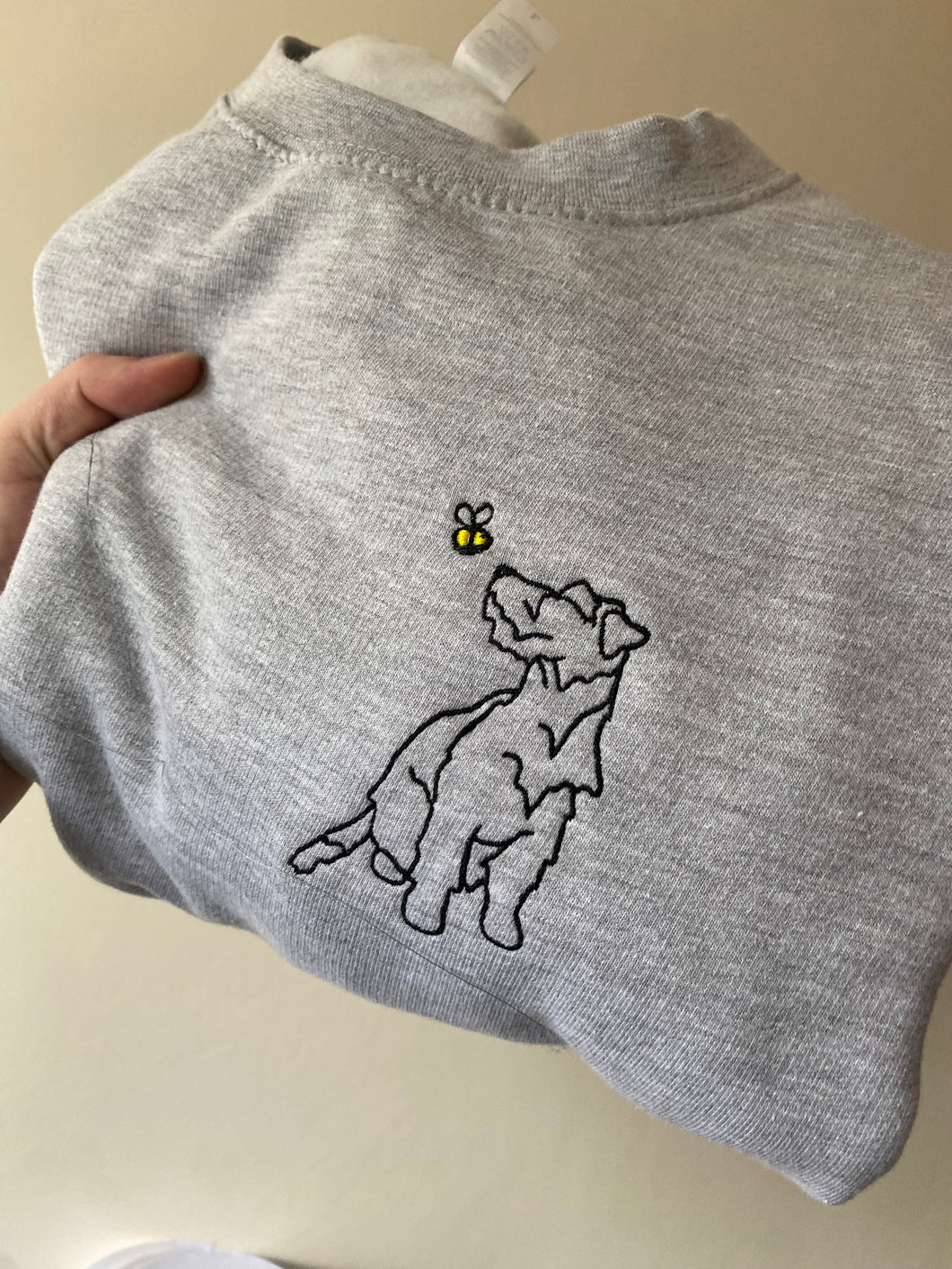 Jack Russell Bee Sweatshirt - GREY / XL