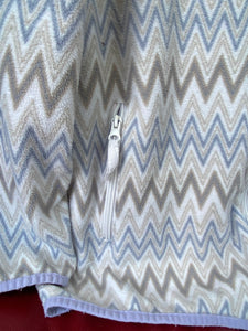 PRE-LOVED - Full Colour Puppy Flowers Fleece - zig zag pattern
