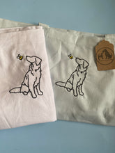 Load image into Gallery viewer, OLD STOCK GOLDEN RETRIEVER BEE TOTE BAG
